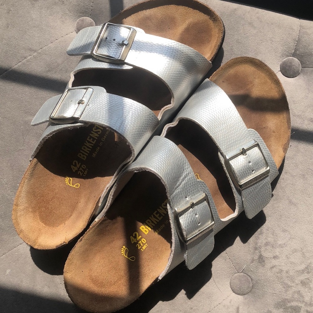 Like new silver Birkenstock’s